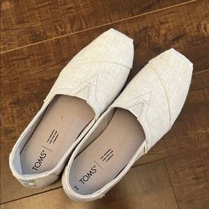 TOMS Women's Light Gray / Blue Loafers